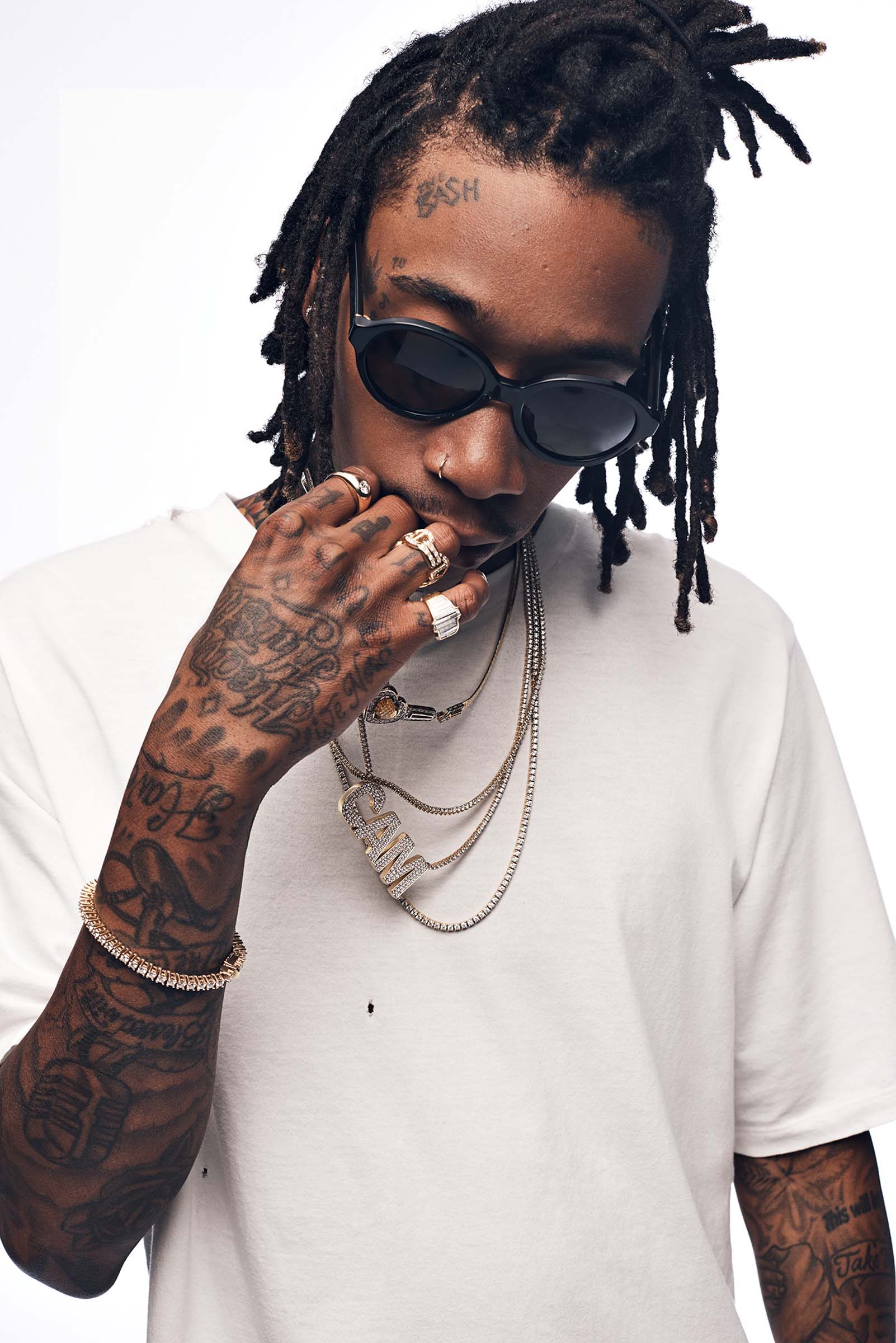 Виз халифа. Wiz khalifa. Wiz khalifa дреды. Wiz khalifa фотосессия.